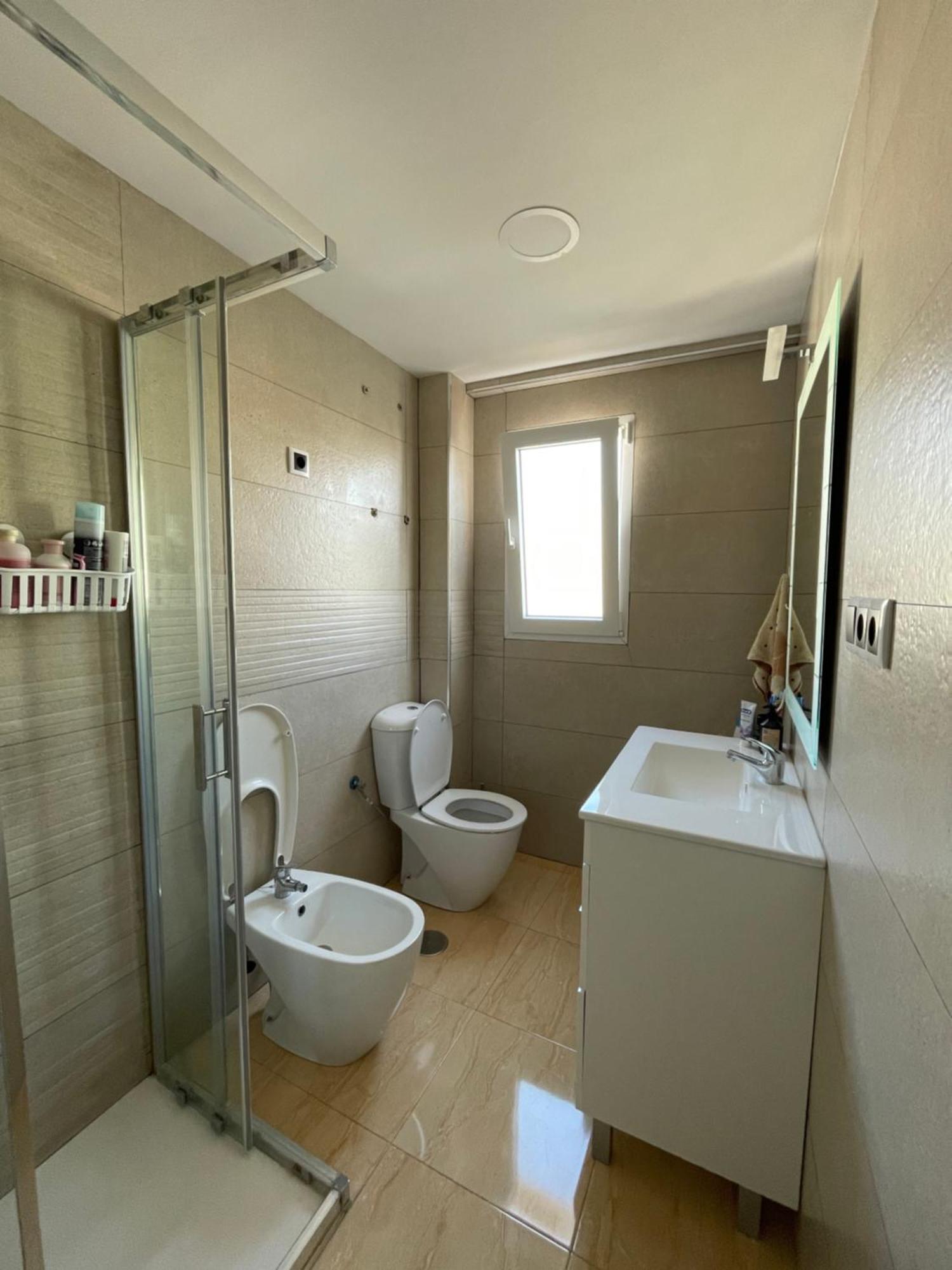 Habitacion En Piso Particular Sol Connect Alicante Exterior photo
